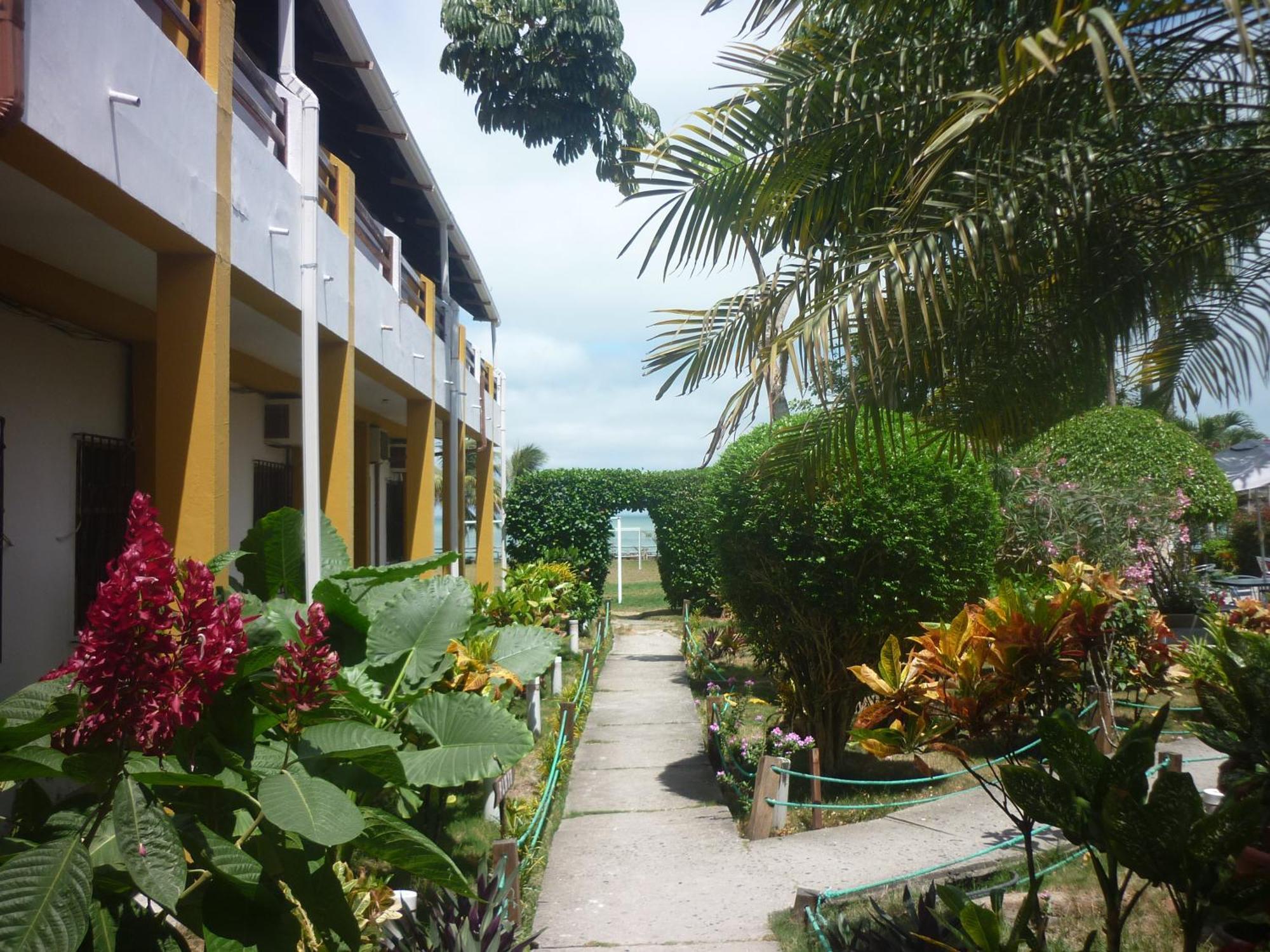 Hotel Puerto Ballesta Tonsupa Exterior foto